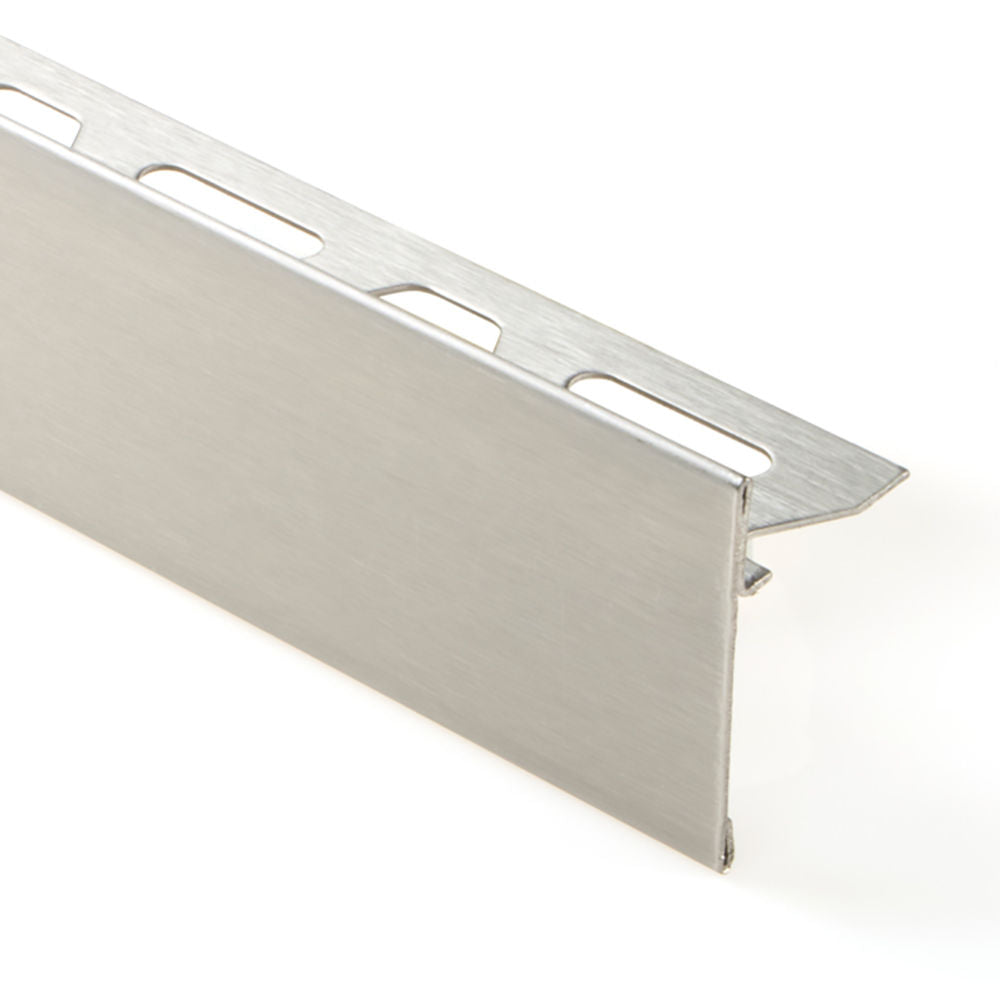 Schluter - SCHIENE-STEP Profilé de bordure de comptoir/marche - acier inoxydable (V2) brossé 11/32" (9 mm) x 8' 2-1/2" avec ailette verticale de 1-3/16"