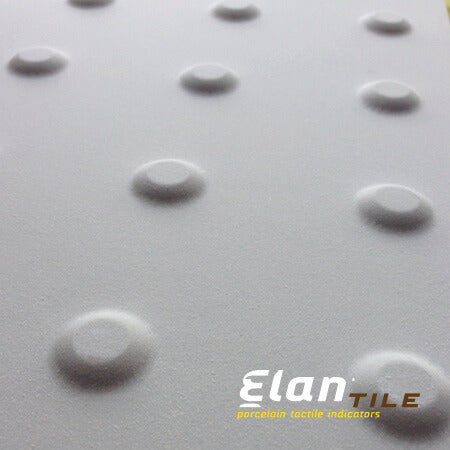 Kinesik - Tuile tactile Elan Tile avec dômes Sable 12" x 12"