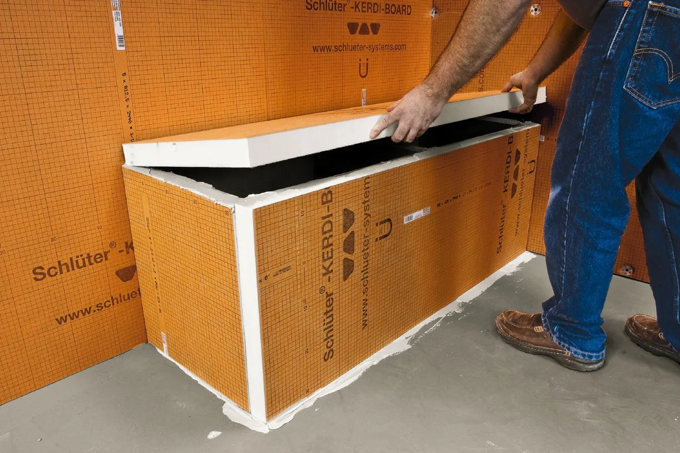 5/8" x 48" x 96" - Schluter - KERDI-BOARD Panneau de construction|| KB1512202440