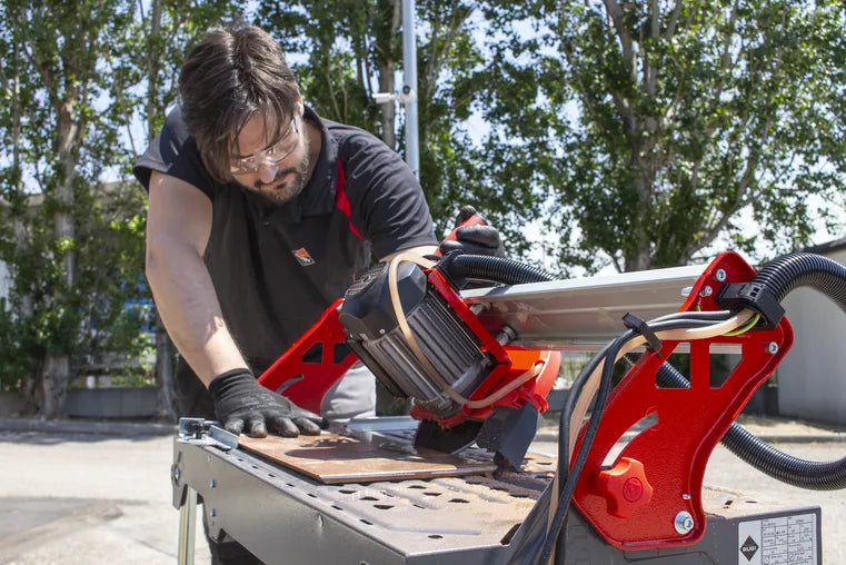 Rubi DX350-N 1300 Electric Wet Saw for Ceramics Laser and Level 120V-60HZ (inch) ||52918