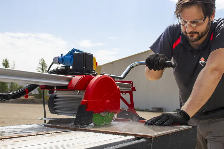 Rubi DV-200 1000 110V-60HZ Electric Wet Saw for Ceramics ||54914