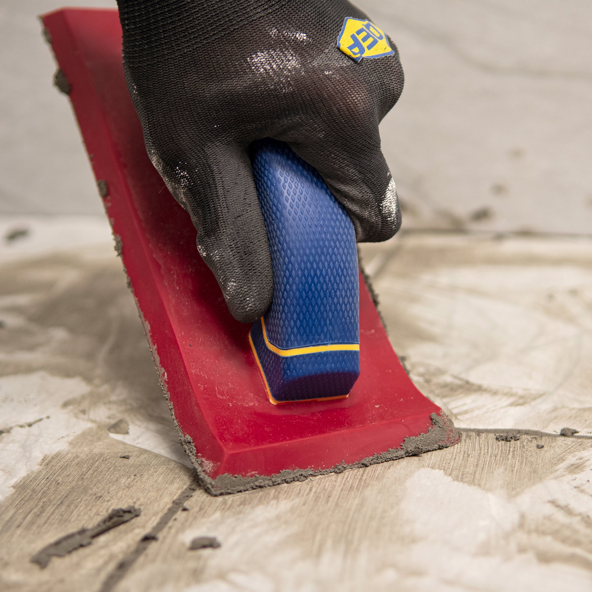 Aplanissoir à coulis pour pierre de 10 po x 3.5 po (254 mm x 89 mm) avec poignée confortable