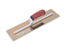 Marshalltown - Truelle de finition en acier inoxydable doré 4" x 16" avec poignée Durasoft courbée