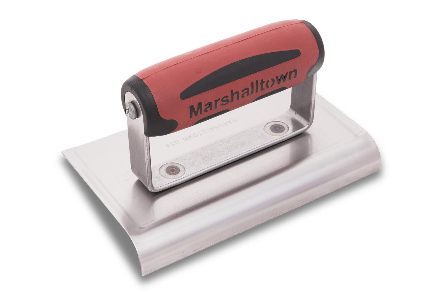 Marshalltown - Truelle pour bordures de béton en acier à haute teneur en carbone 4" x 6" avec un bord incurvé de 1/2" de rayon et une lèvre de 5/8"