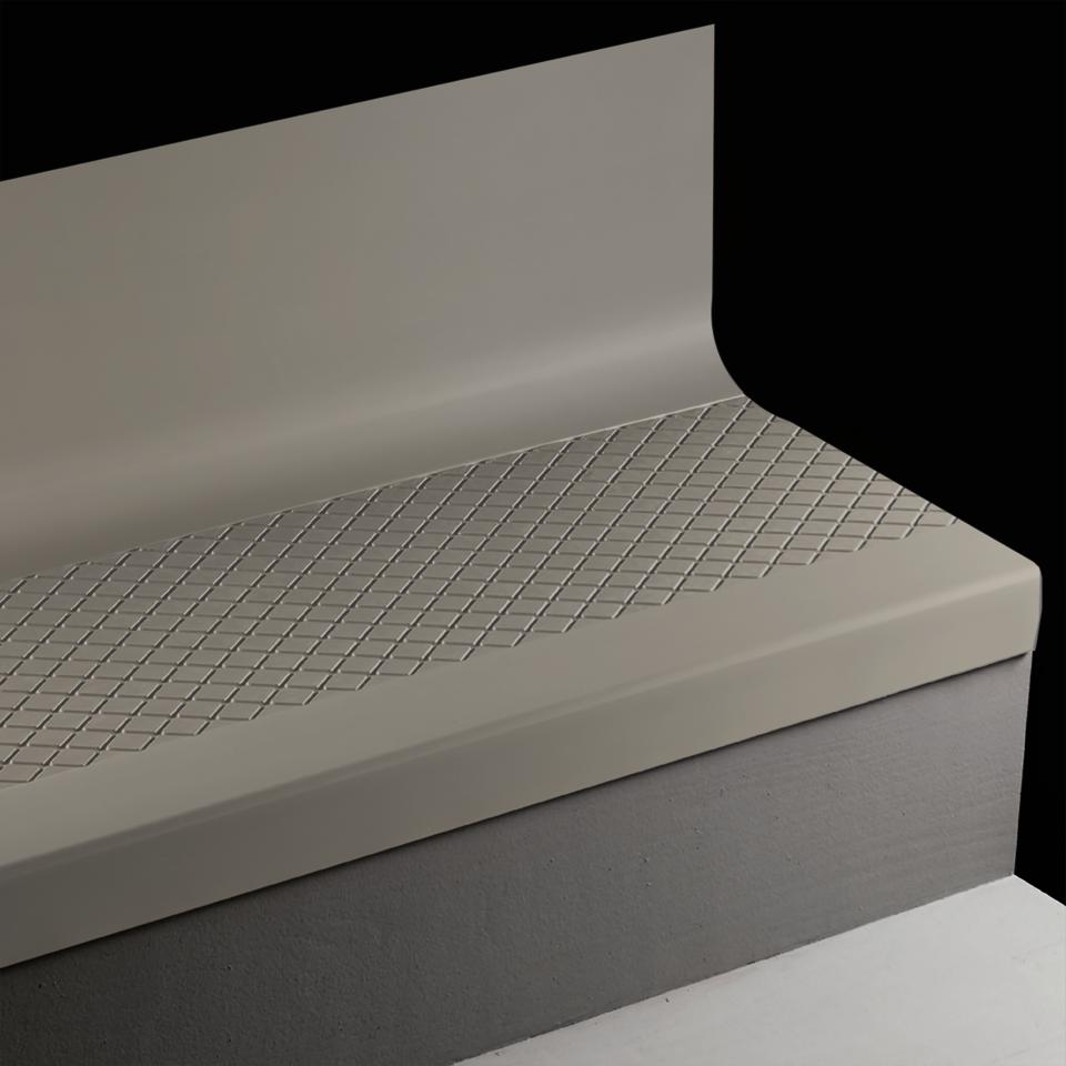 Tarkett - Marche d'escalier en caoutchouc avec contremarche intégrée Angle Fit Diamond #48 Grey 48"