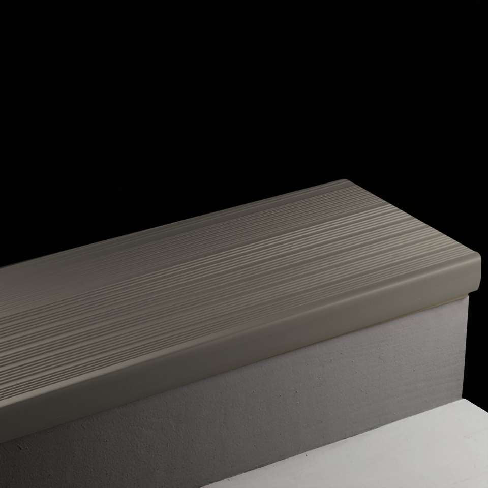 Tarkett - Marches d'escalier en vinyle - HT 40 SQ Safe-T-Rib Square Nose #40 Black (vendu en pied linéaire)