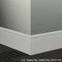 Tarkett - Système de finition murale Millwork - MW 23 F Reveal 4 1⁄4” #23 Vapor Grey - Wallbase 8' (paquet de 8)