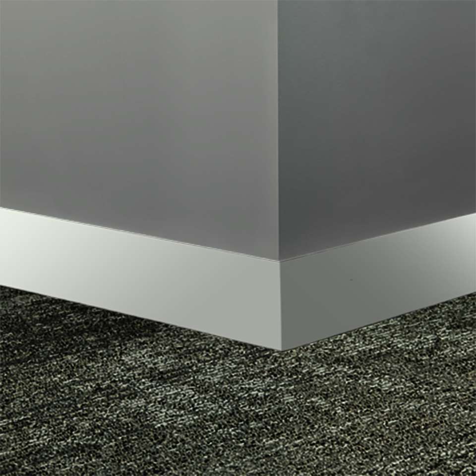 Tarkett - Système de finition murale Millwork - MW TG1 S25 Monument 2 1⁄2” #TG1 Snowbound - Wallbase 8' (paquet de 8)