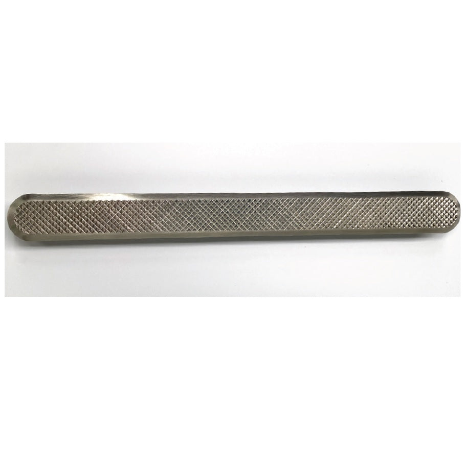 Kinesik - Advantage Unique Barre de guidage individuelle à motif d'hachures diagonales Acier inoxydable 11" x 1"