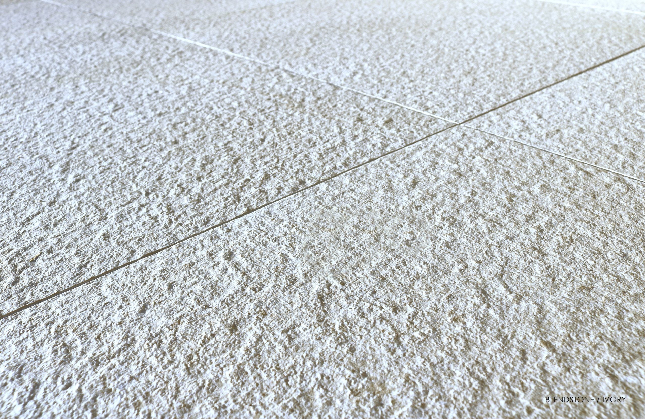 Enmon Blendstone Ivory — dalle de patio en porcelaine 20 mm
