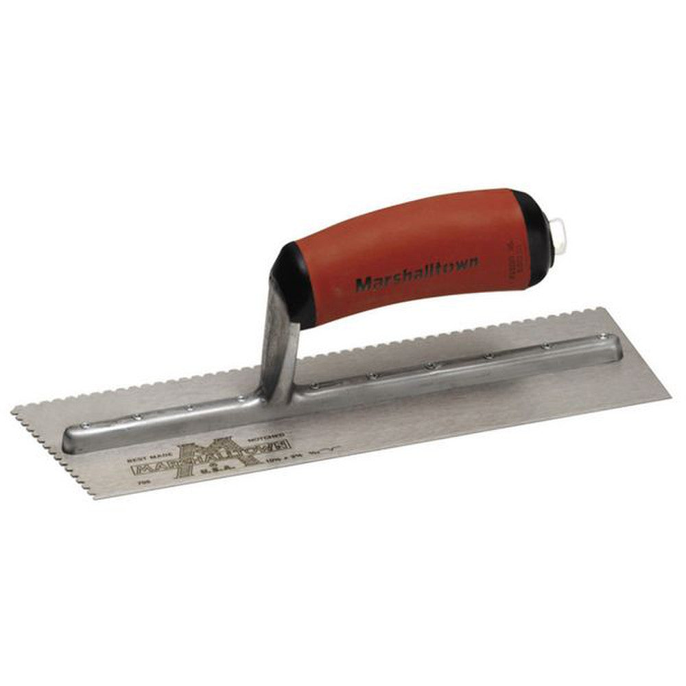 Marshalltown - Truelle 11 X4.5 3/32x3/32x3/32 V