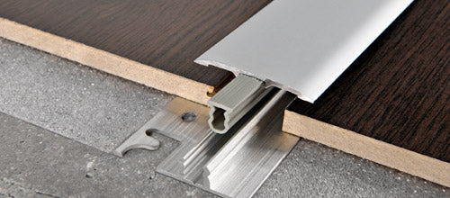 Progress Profiles - Profilé de jonction universel Sol 40P en aluminium Powder Oak 15/18 mm