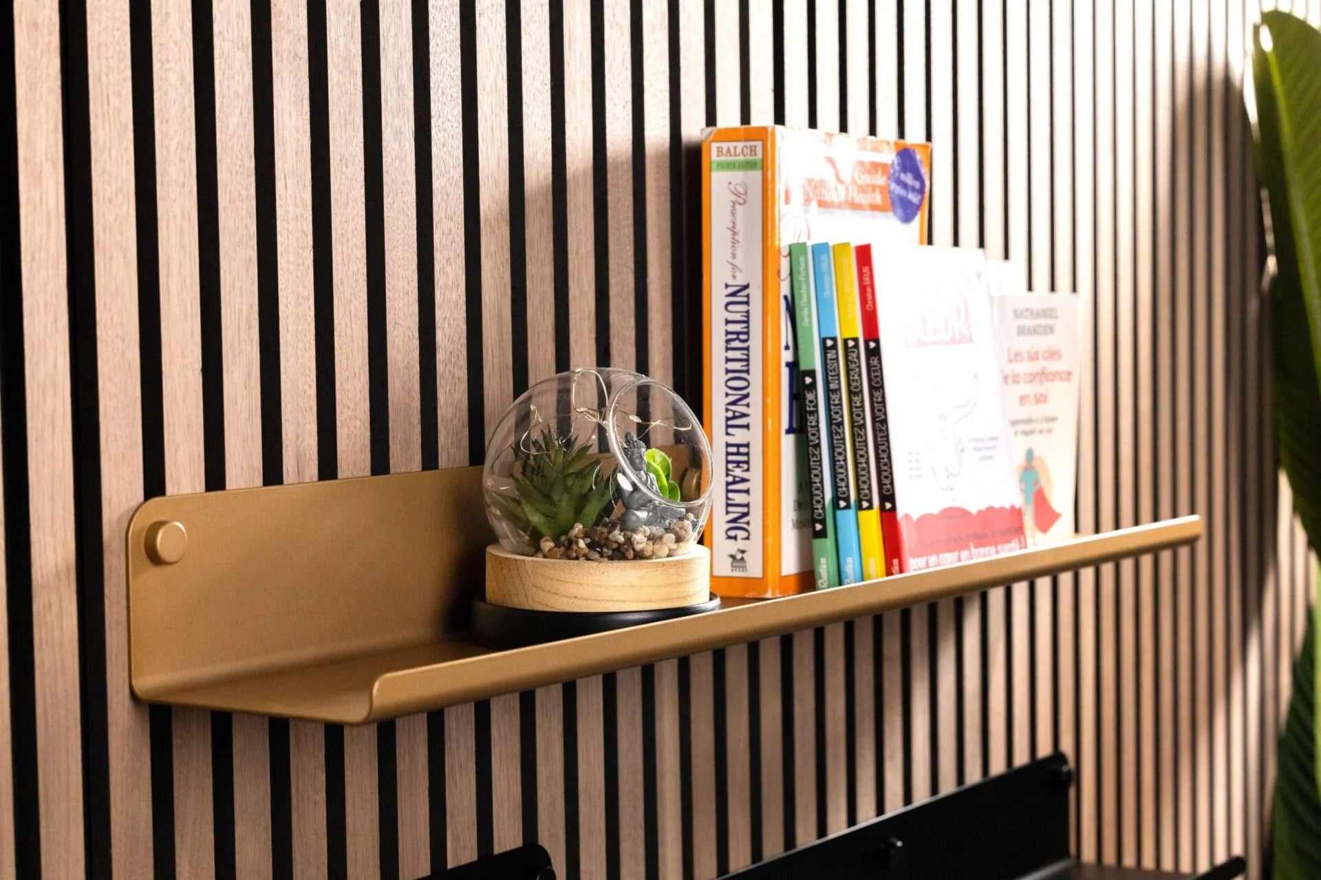 Hexagonal acoustic panel in black oak