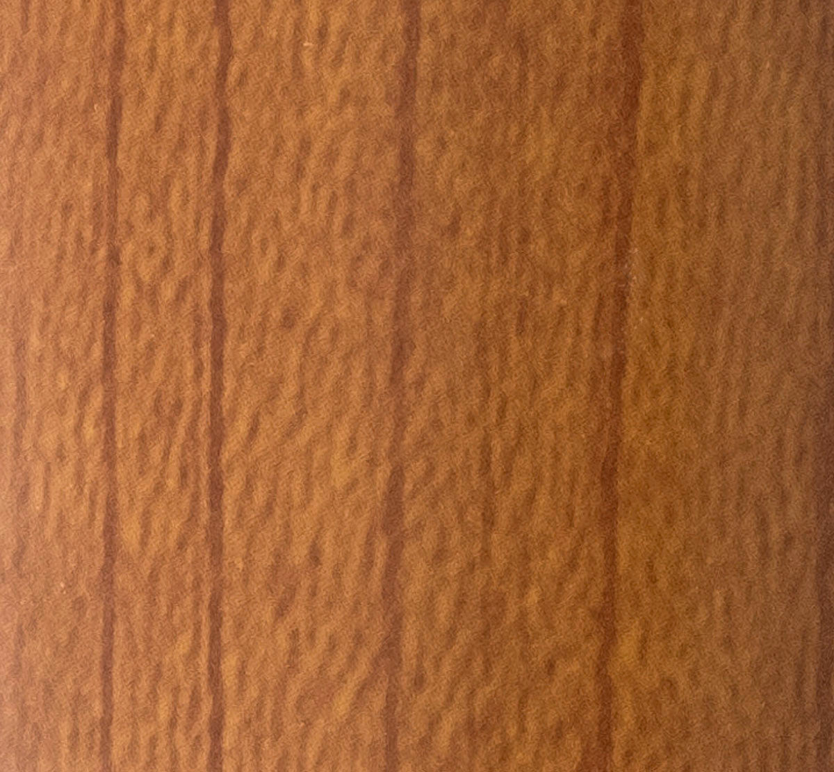 M-D PRO - Capuchon en E à jambe large en vinyle, fini lisse Red Oak 1/2" x 1 1/2" x 12'