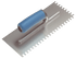Custom Building Products - Truelle à dents carrées ProBilt 1/4" x 3/8" x 1/4"