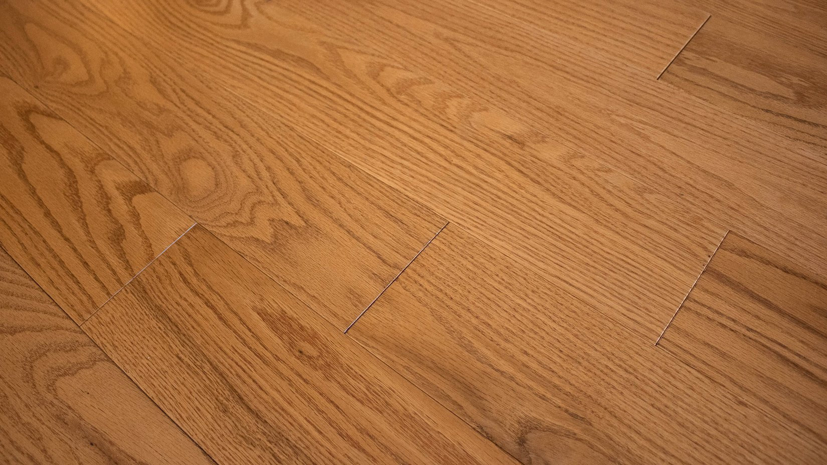 Grandeur Contemporary Amaretto