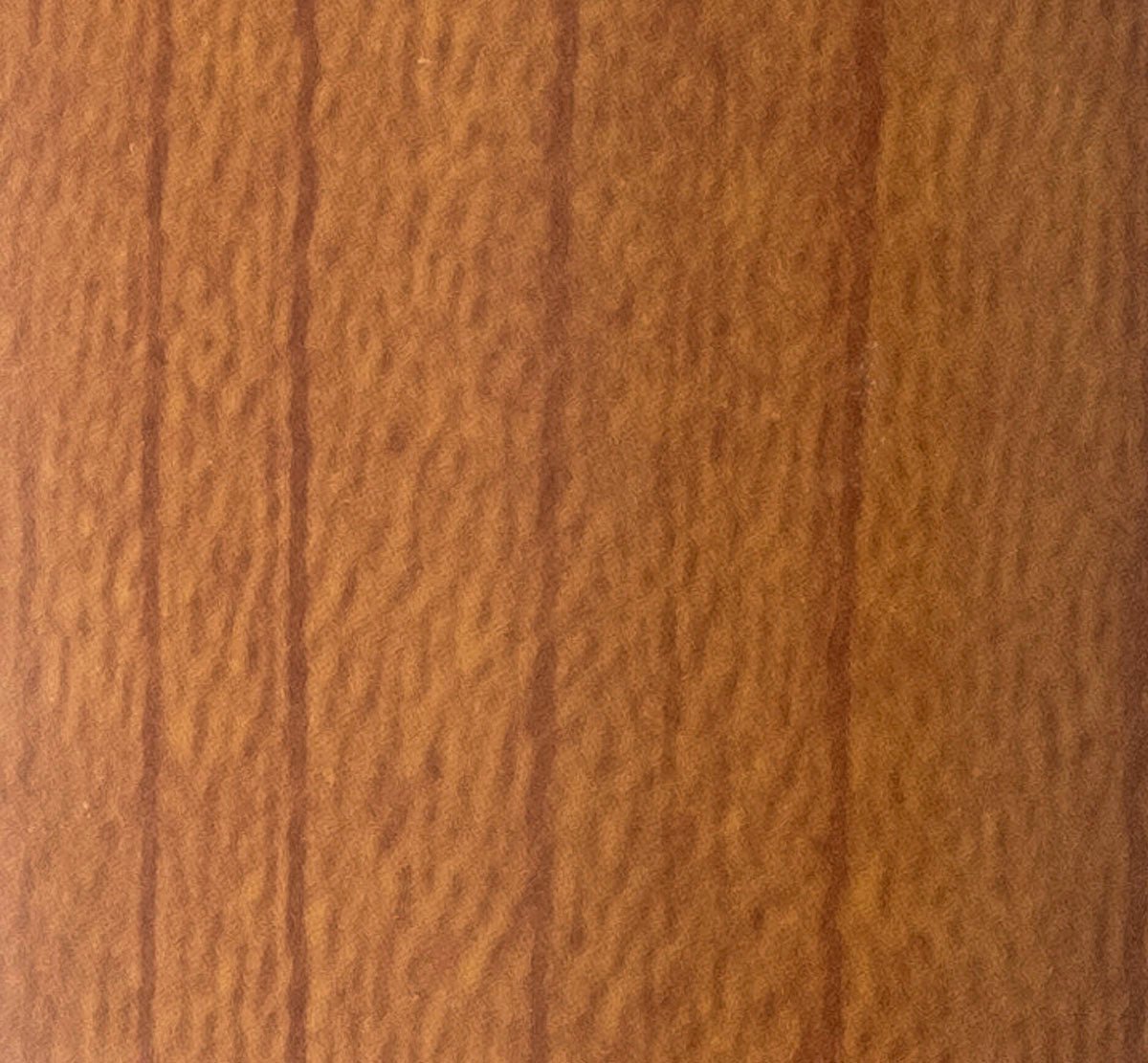 M-D PRO - Capuchon en E à jambe étroite en vinyle, fini bois Red Oak 5/16" x 1 3/8" x 12'