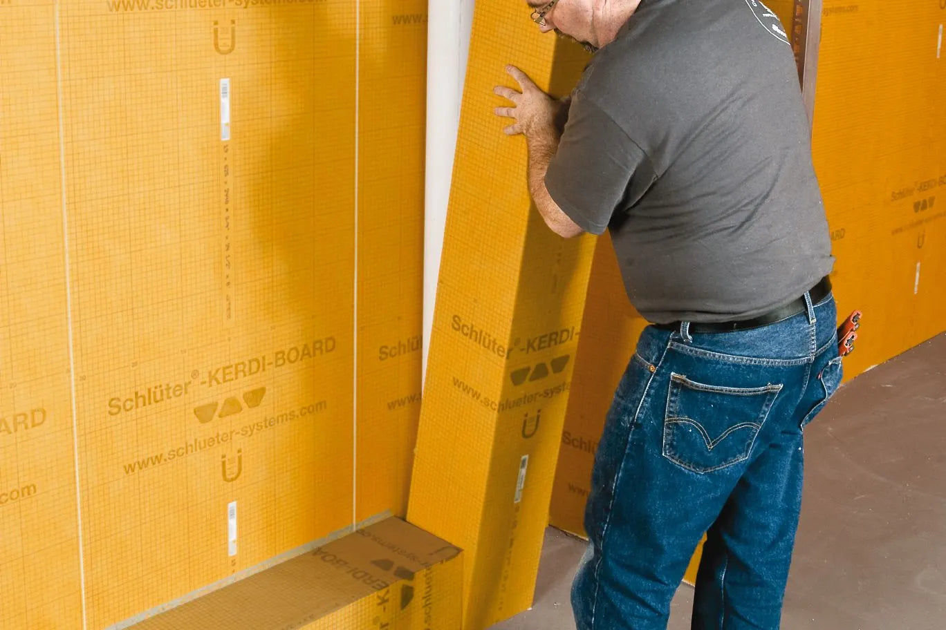 Largeur de 7-7/8" replié 3/4" x 24-1/2" x 96" - Schluter KERDI-BOARD-U Panneau en forme de U ||KB196252440U20
