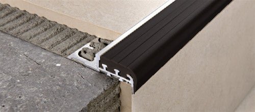 Progress Profiles - Profilé pour marche Prostair aluminium naturel avec insert en résine de vinyle/caoutchouc - Noir - 10 mm