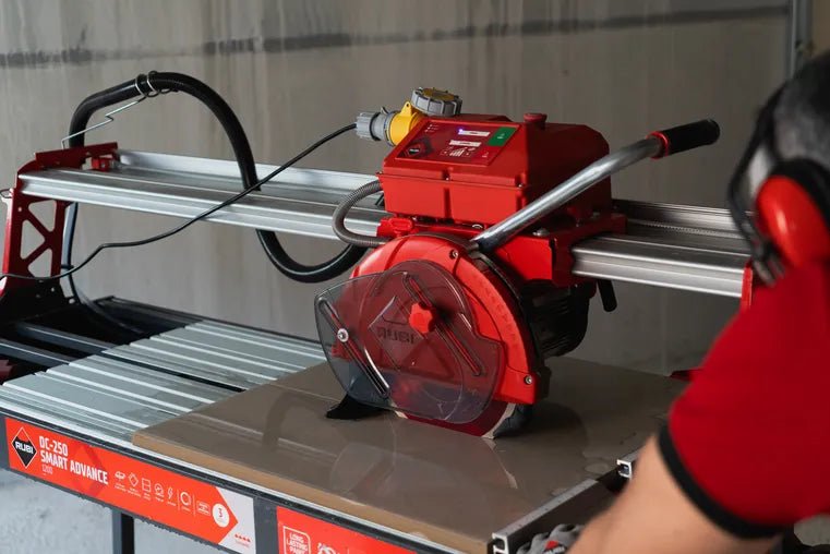 Rubi - DC-250 SMART ADVANCE - Scie électrique intelligente à avance automatique 1200 W 120V || 53911 - Ceramed