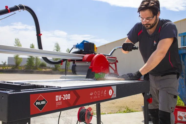 Rubi - DV-200 - Scie électrique à tête mobile professionnelle avec coupe d’onglet - DV-200 1000 1,5CV 120V ||54914 - Ceramed