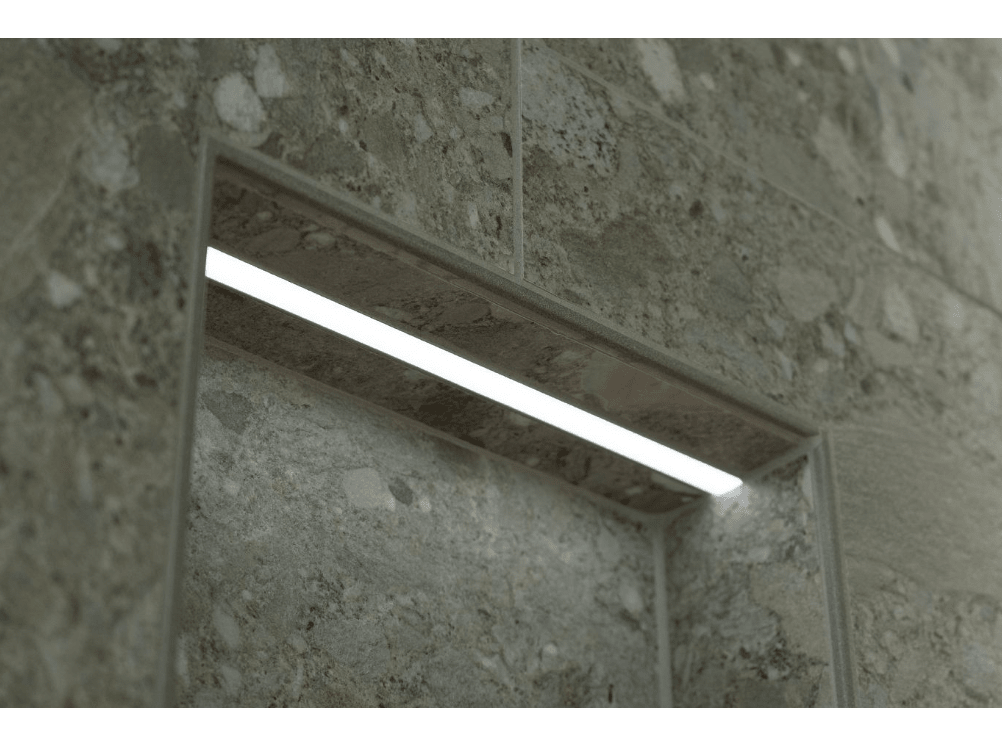 Schluter - KERDI-BOARD-SN - LT Niche de douche préfabriqué avec éclairage à DEL LIPROTEC - 12" x 20" ||KB12SNLT2WW - Ceramed