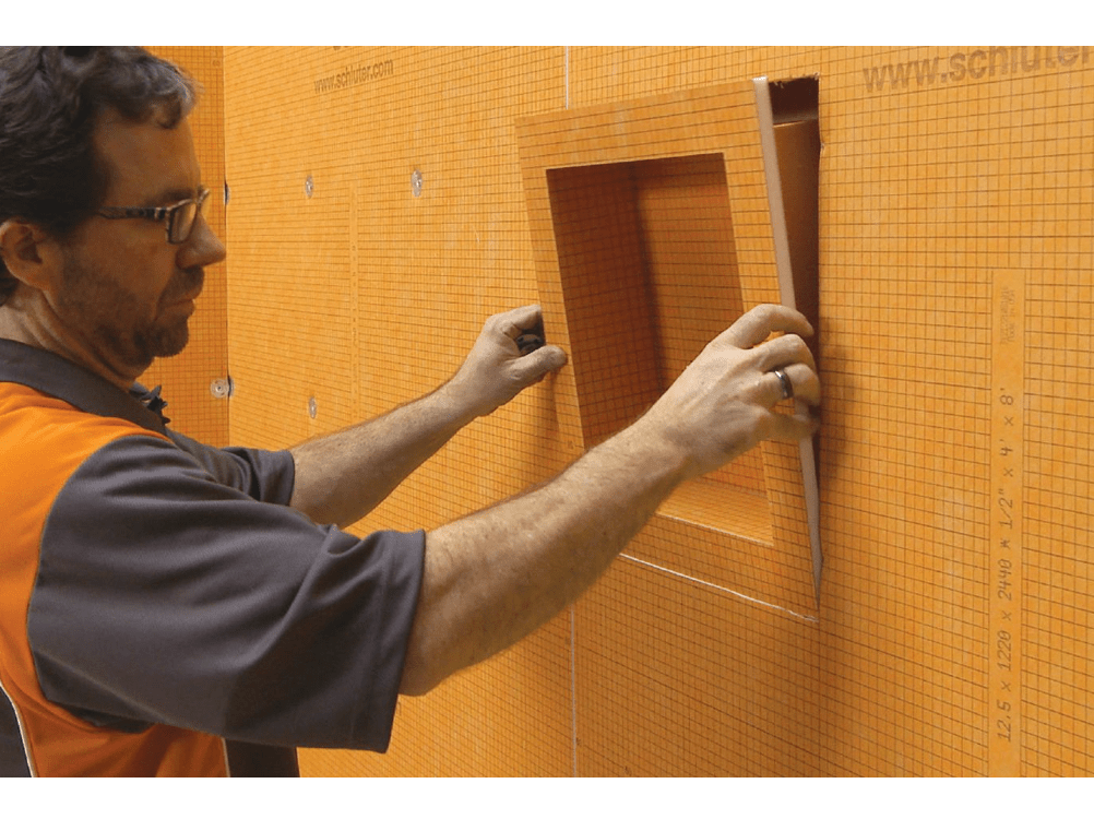 Schluter - KERDI-BOARD-SN - Niche de douche préfabriqué avec cadre - 12" x 28" ||KB12SN305711AF - Ceramed