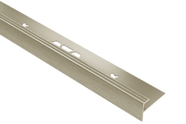Schluter - VINPRO-STEP Profilé de nez de marche pour revêtement de vinyle aluminium anodisé nickel brossé 11/32" (9 mm) x 8' 2-1/2"