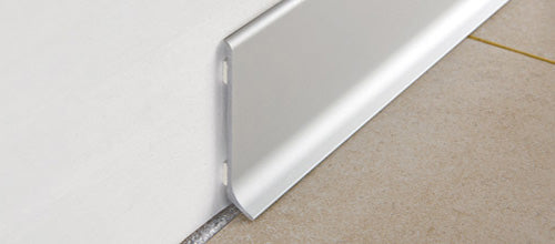 Progress Profiles - Base murale Skirting 60 avec adhésif aluminium anodisé argent 2-3/8" (60 mm) x 3/8" x 6' 6-3/4"