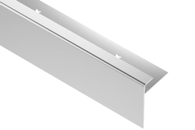 Schluter Systems - Vinpro-Step-R 11/32 Alum Chrome Brosse ||VPSTRL90ACGB