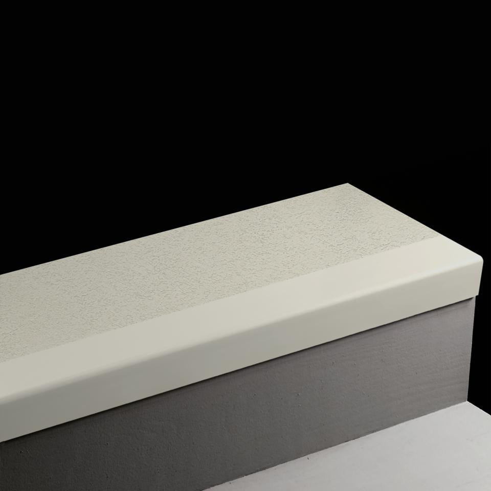 Tarkett - Angle Fit Marche d'escalier en caoutchouc Rice Paper #21 Platinum 36"