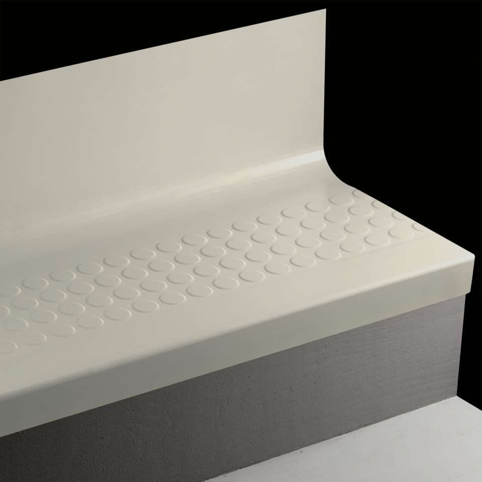 Tarkett - Bande de marche d'escalier en caoutchouc avec contremarche intégrée Angle Fit - RNRDTR 21 SQ Raised Round #21 Platinum No insert 42"