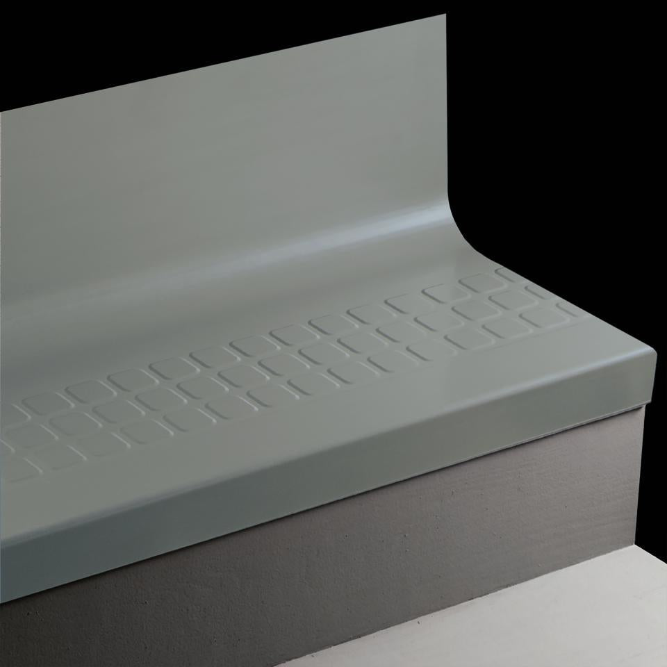 Tarkett - Marche d'escalier en caoutchouc avec contremarche intégrée Angle Fit Raised Square #58 Windsor Blue avec bande antidérapante 72"