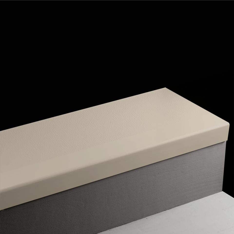 Tarkett - Marche d'escalier en caoutchouc Angle Fit Hammered #121 Cement 108"