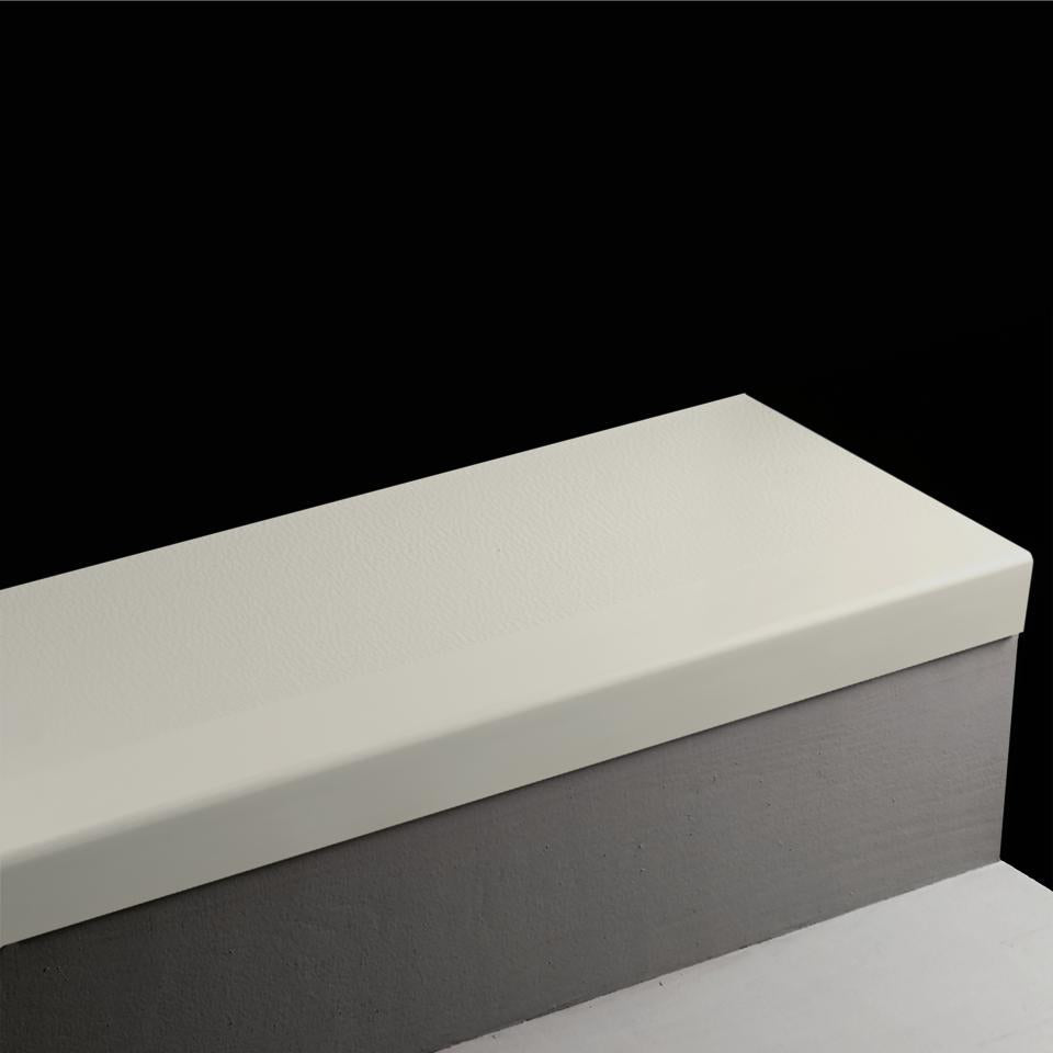 Tarkett - Marche d'escalier en caoutchouc Angle Fit Hammered #21 Platinum 60"