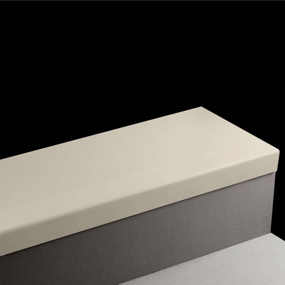 Tarkett - Marche d'escalier en caoutchouc Angle Fit Hammered #24 Grey Haze avec bande antidérapante 60"