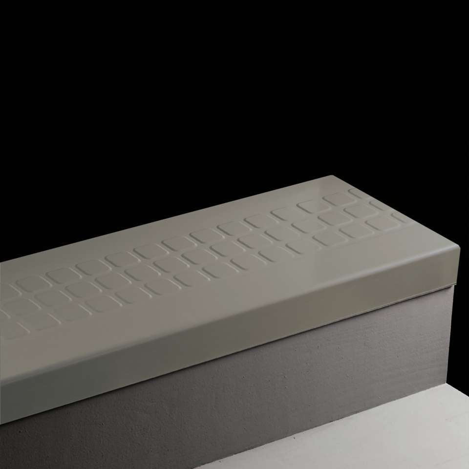 Tarkett - Marche d'escalier en caoutchouc Angle Fit - RNSQ 71 SQ Raised Square #71 Storm Cloud No insert 36"