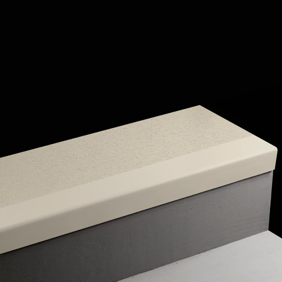 Tarkett - Marche d'escalier en caoutchouc Angle Fit Rice Paper #24 Grey Haze avec bande antidérapante 54"