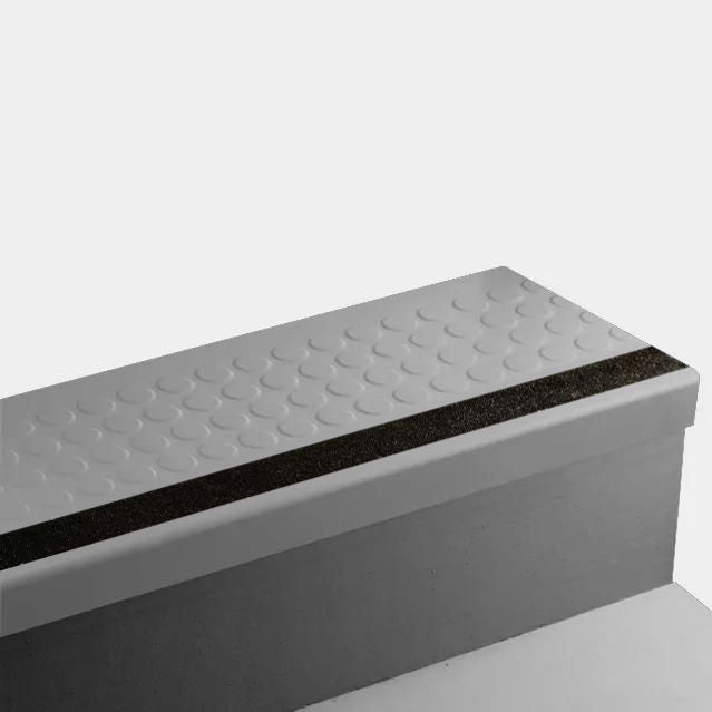 Tarkett - Marche d'escalier en caoutchouc Angle Fit - VIRNRD TG2 SQ Raised Round TG2 Shark Fin - avec insert de ruban antidérapant noir 48" ||VIRNRDTG248 - Ceramed