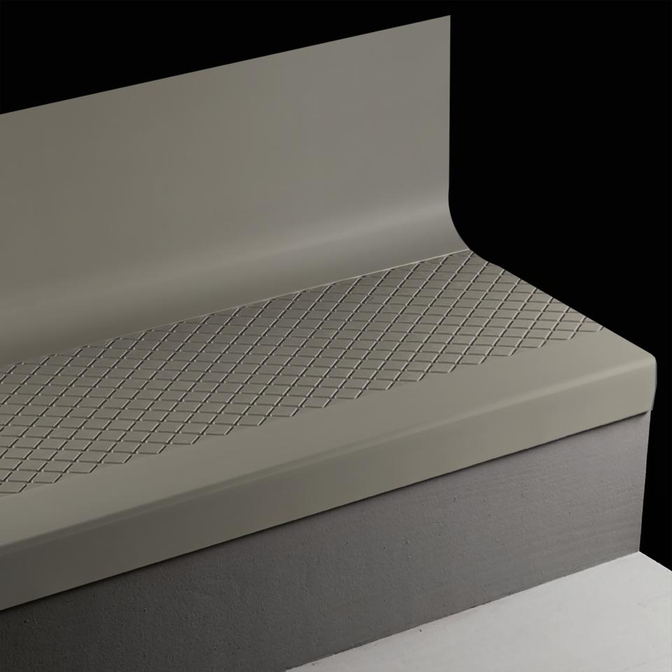 Tarkett - Marche d'escalier en caoutchouc avec contremarche intégrée Angle Fit Diamond #20 Charcoal avec bande antidérapante 54"