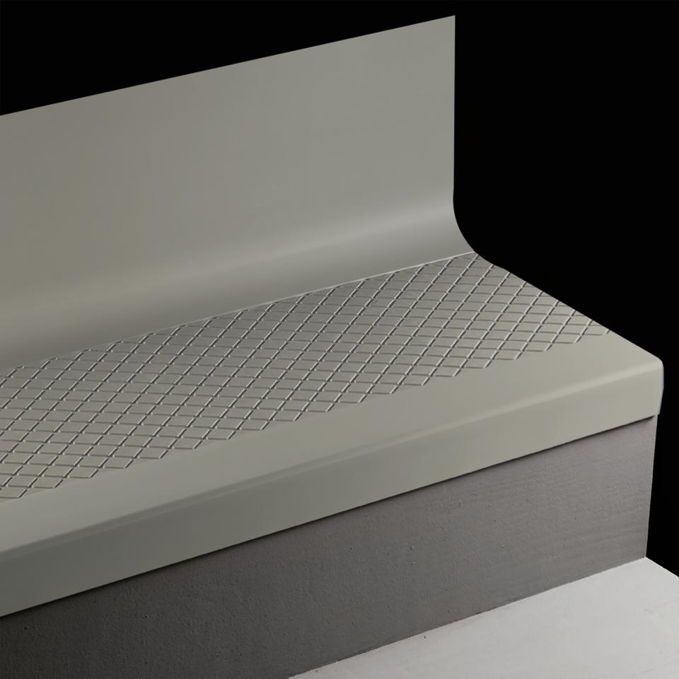 Tarkett - Marche d'escalier en caoutchouc avec contremarche intégrée Angle Fit Diamond #28 Medium Grey 60"