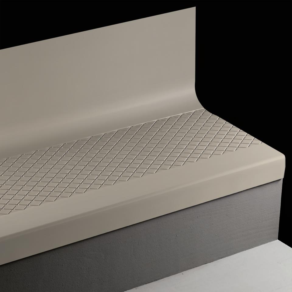 Tarkett - Marche d'escalier en caoutchouc avec contremarche intégrée Angle Fit Diamond #55 Silver Grey avec bande antidérapante 48"
