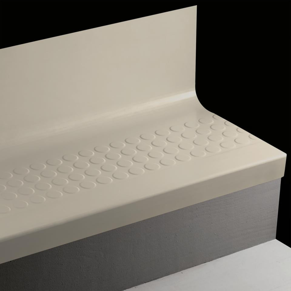 Tarkett - Marche d'escalier en caoutchouc avec contremarche intégrée Angle Fit Raised Round #469 Mystify 36"