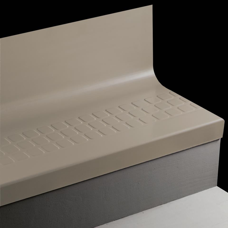 Tarkett - Marche d'escalier en caoutchouc avec contremarche intégrée Angle Fit Raised Square #32 Pebble avec Insert 36"
