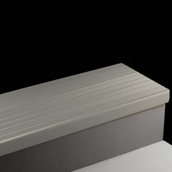 Tarkett - Vinyl Stair Treads #38 Pewter nez rond Safe-T-Rib avec Bande antidérapante noir 6'