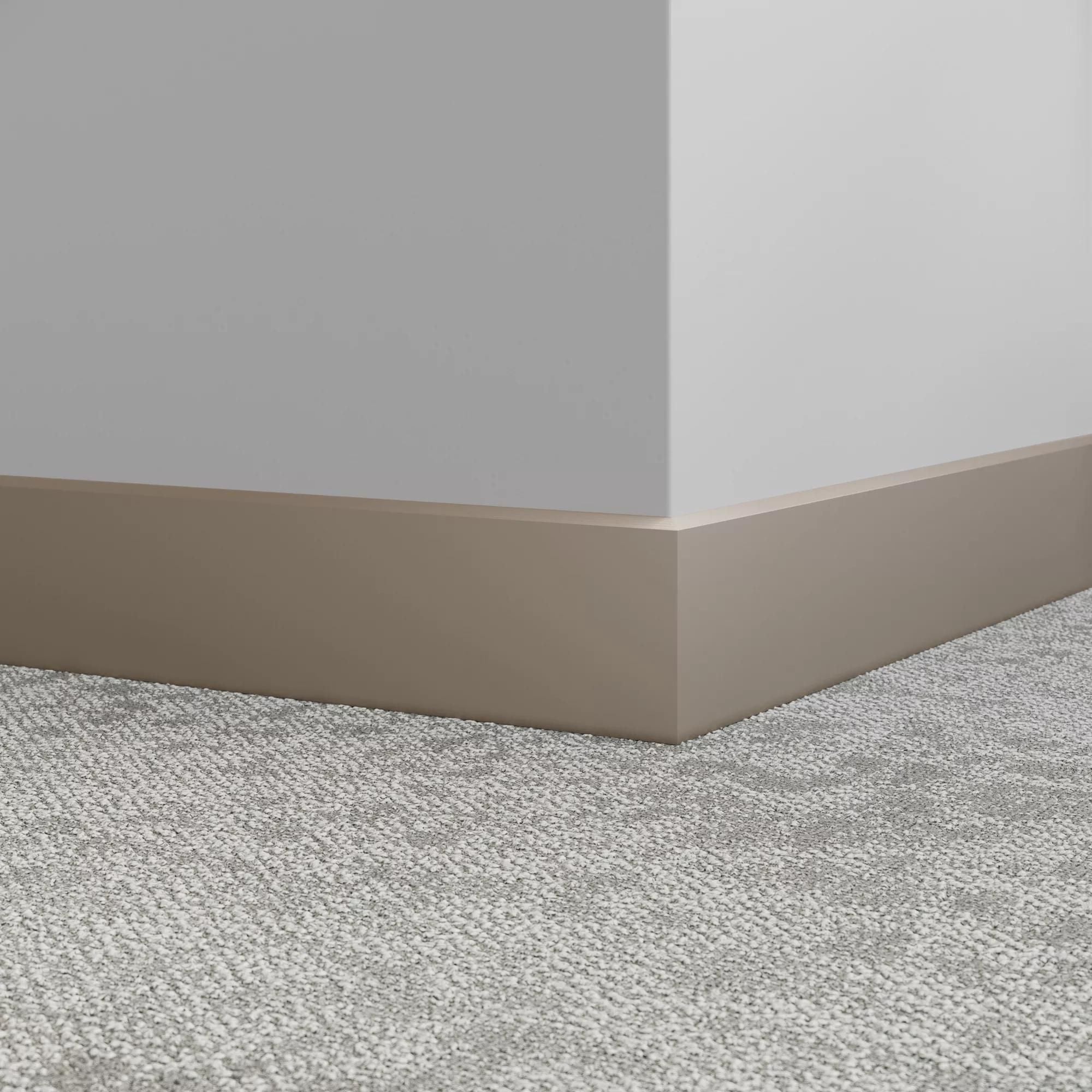 Tarkett - Plinthe Mill. 4-1/4"x8'x1/4 Exhibit 150 ||440755052 - Ceramed