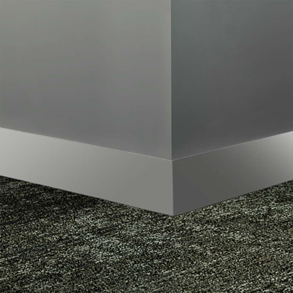 Tarkett - Système de finition murale Millwork - MW 23 S25 Monument 2 1⁄2” #23 Vapor Grey - Wallbase 8' (paquet de 8)