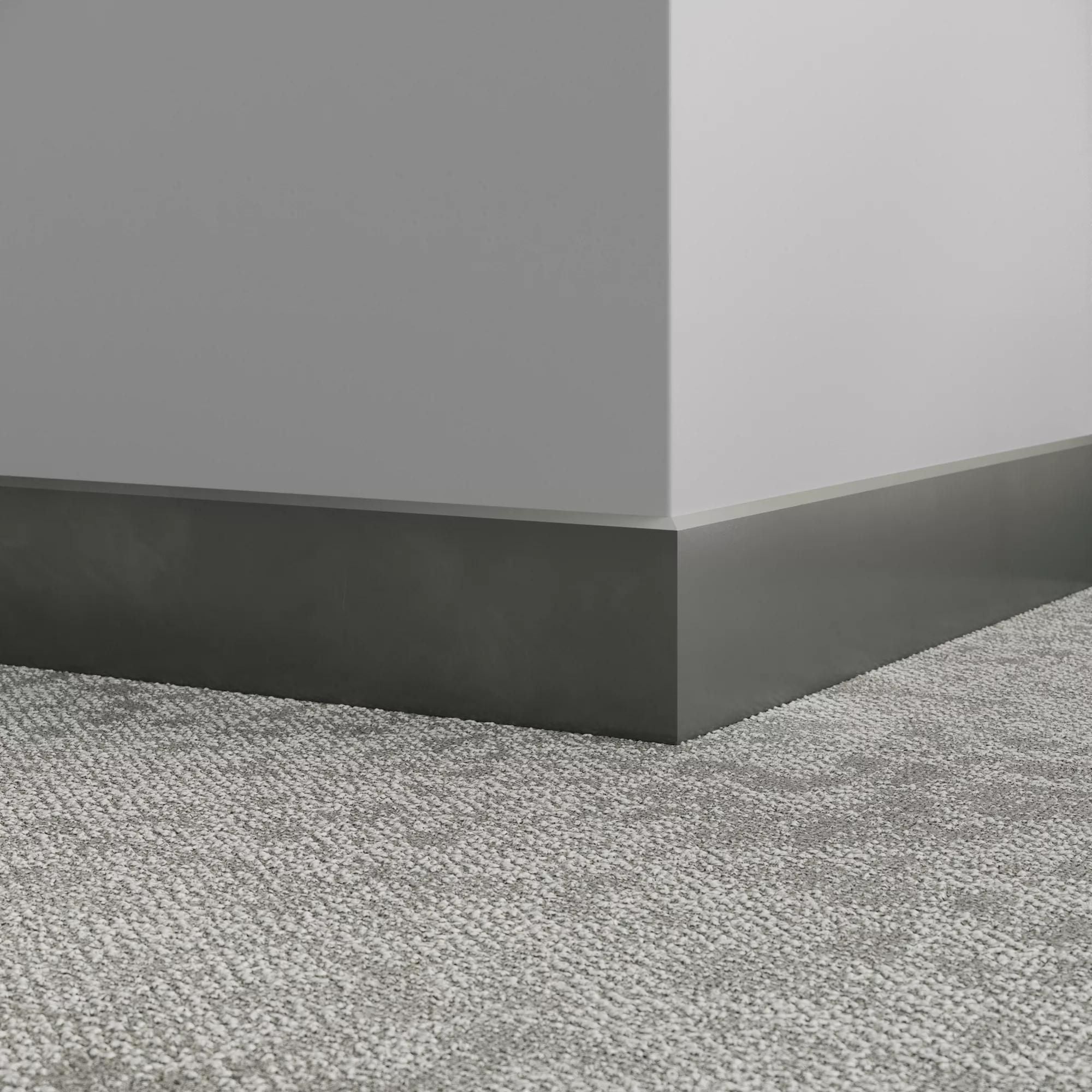 Tarkett - Système de finition murale Millwork - MW 82 FS Exhibit 4-1/4" 82 Black Pearl - Plinthe 8' (paquet de 8) ||MW82FS - Ceramed