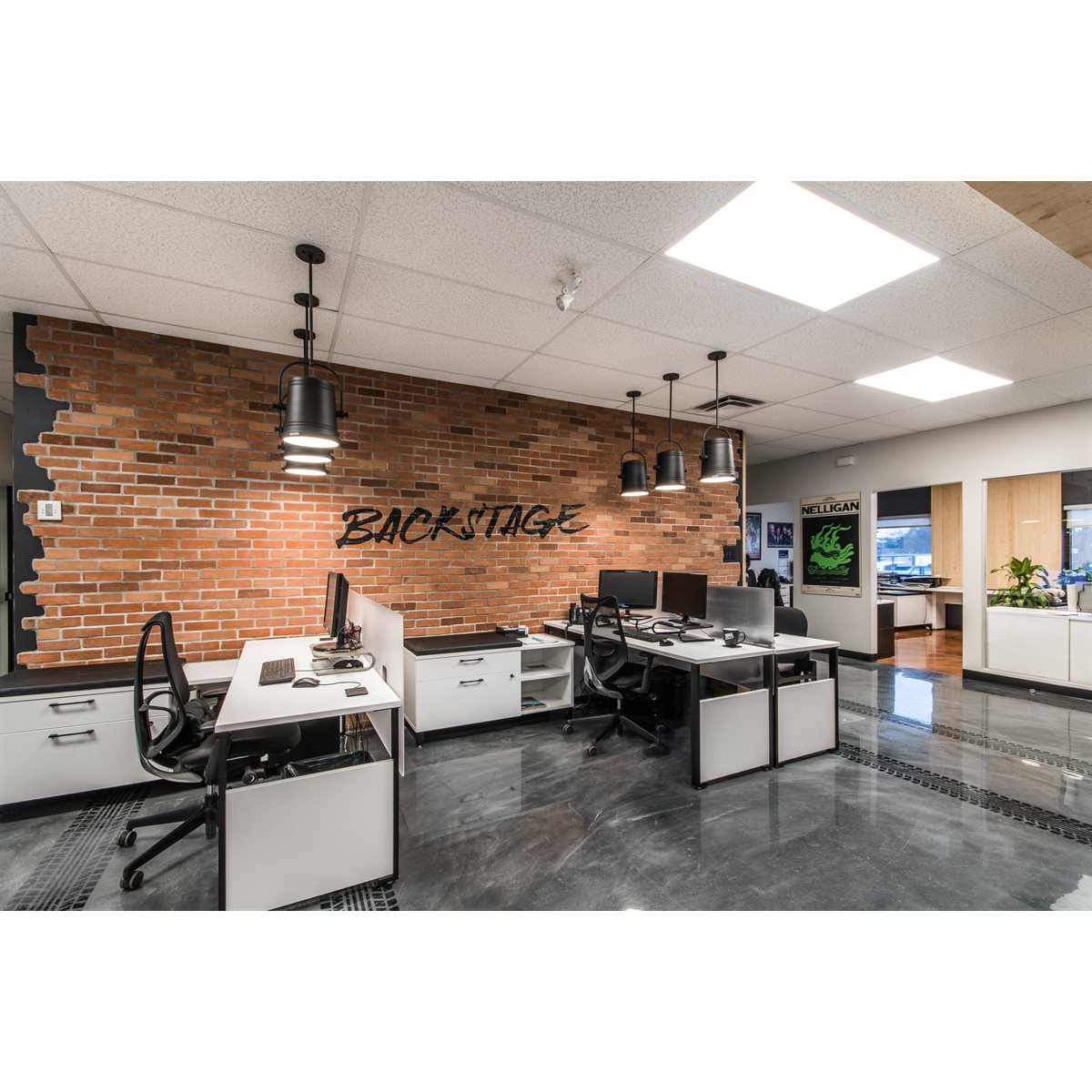 Kingston Briquette 10.76 sq. ft. Ceramed