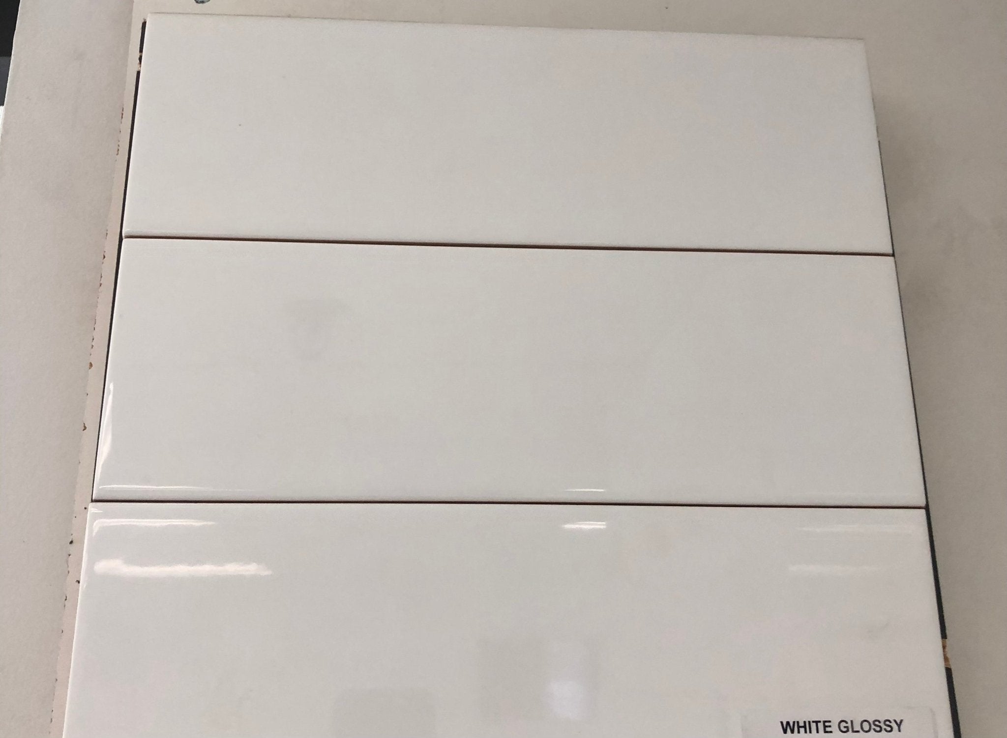 Ceramed - Tuiles Métros White Glossy - 3X6 / 4X12 / 4X16 / 8X16 / 12X24 - Ceramed
